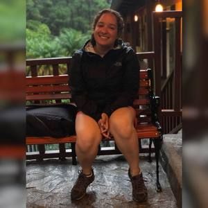 Meet your Posher, Amaranta
